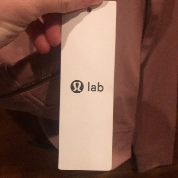 Lululemon Lisse Crew Top - Picture 4 of 5